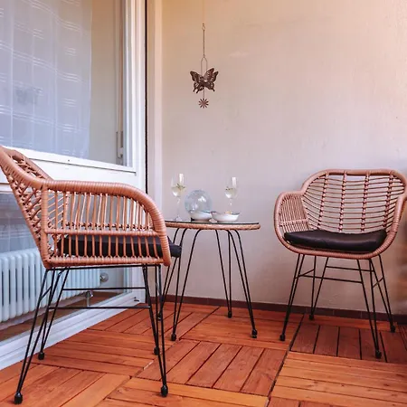 Pool House 아파트 *