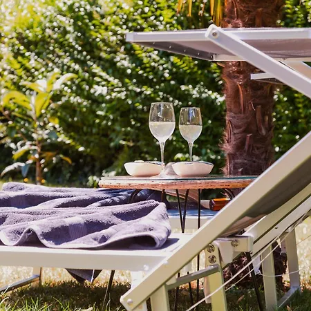 Lejlighed Pool House