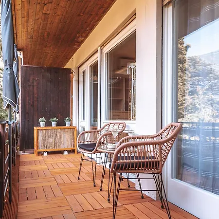 Pool House Lejlighed *