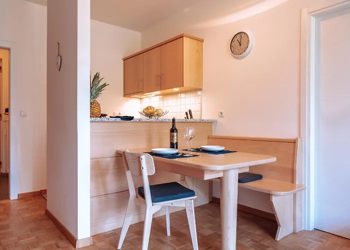 Apartment Pool House *